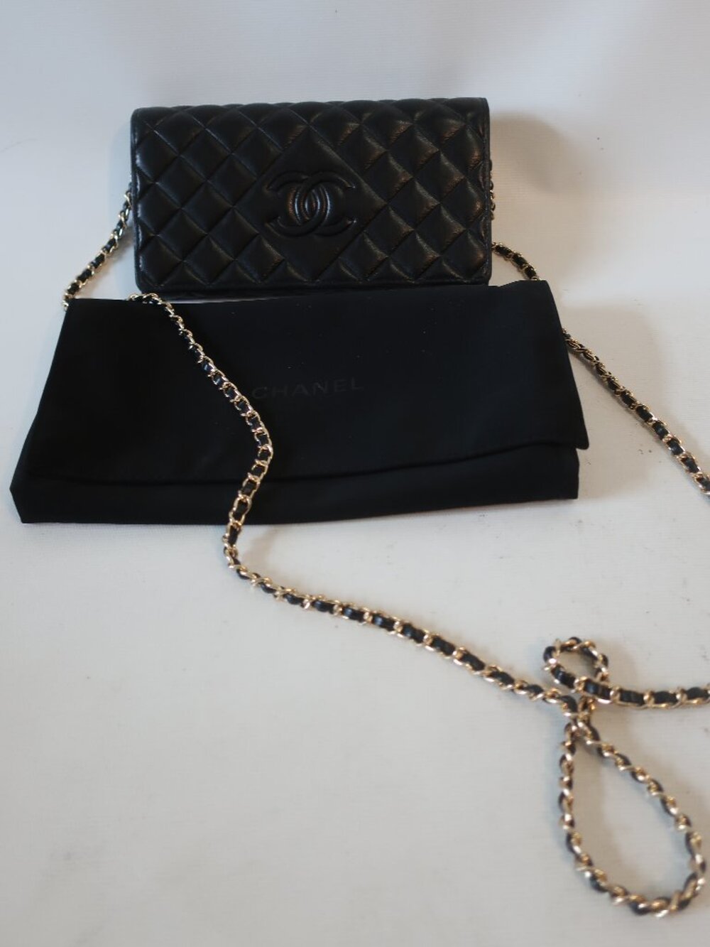 NIB Authentic Chanel Black Quilted Lambskin Clutch Wallet on Chain Crossbody Bag